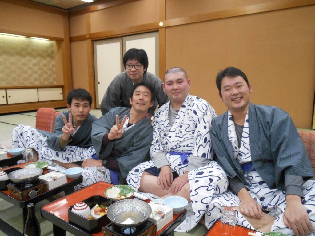 岐阜市の就労継続支援B型事業所グリンリーフの下呂温泉研修旅行の様子